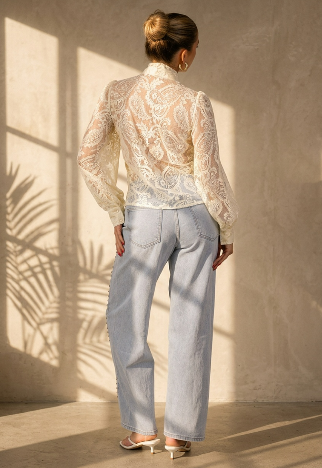 NEW200526 Lichtgele Kanten Blouse met Strikkraag
