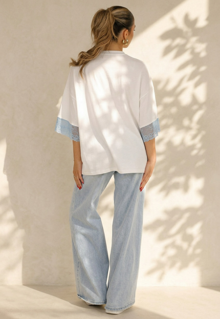 NEW200526 Wit Oversized T-Shirt met Blauw Kant