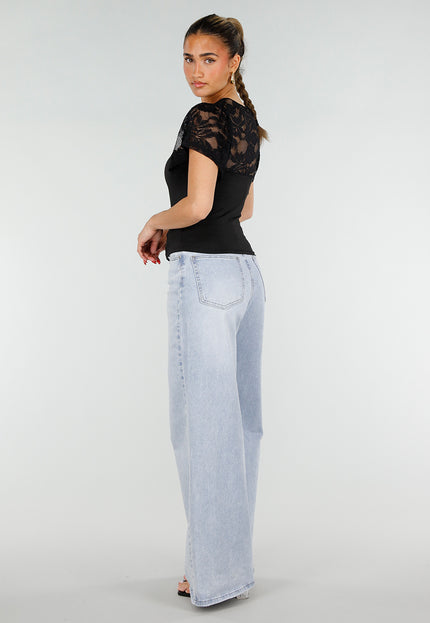 NEW200526 Zwarte Top met Kant en Cut Out