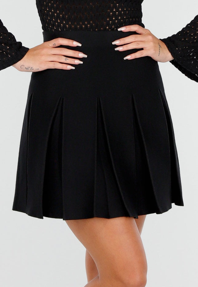 OP=OP.08.NL Zwarte Geplooide Mini Rok