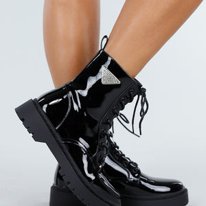 NEW200825 Zwarte Lak Veterboots