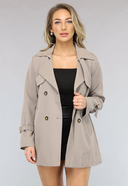 NEW2102 Korte Trenchcoat met Gesp Details in Taupe