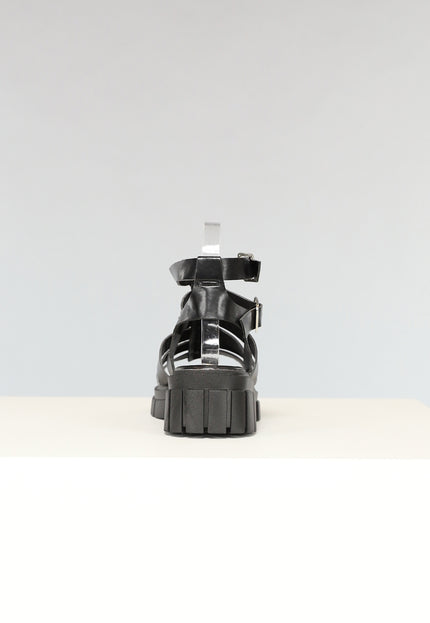 OP=OP.34.S Zwarte Lederlook Sandalen met Grove Zool