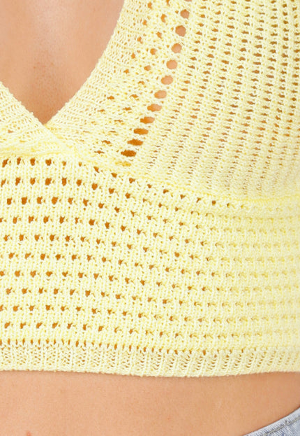 OP=OP.07.NL Lichtgele Haltertop met Haakstructuur