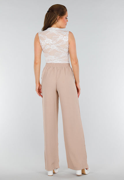 NEW210525 Witte Stretch Body met Kant en Voering