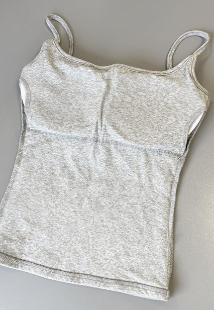 NEW210525 Zwart Topje met Cups en Aansluitende Fit