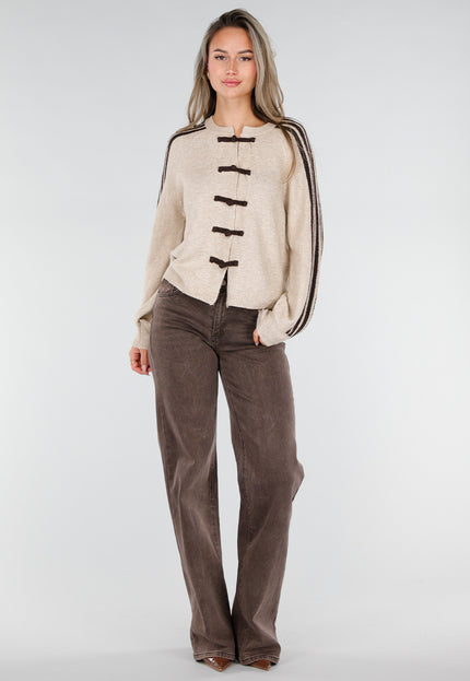 NEW211026 Beige Wollen Gebreid Vest met Bruine Sluitingen