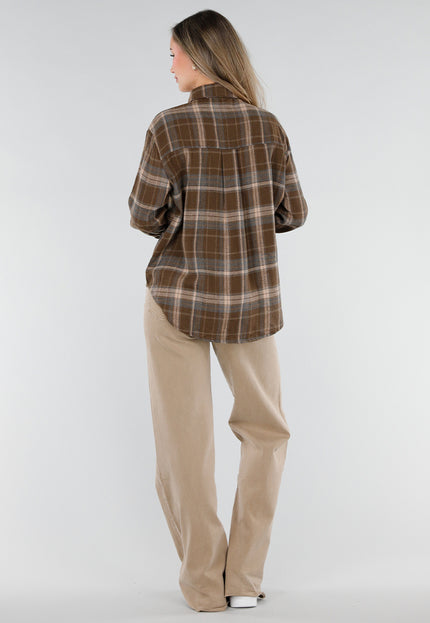 NEW211026 Bruine Geruite Blouse met Goudkleurige Broches