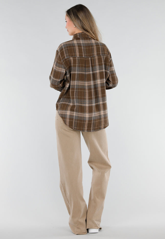 NEW211026 Bruine Geruite Blouse met Goudkleurige Broches