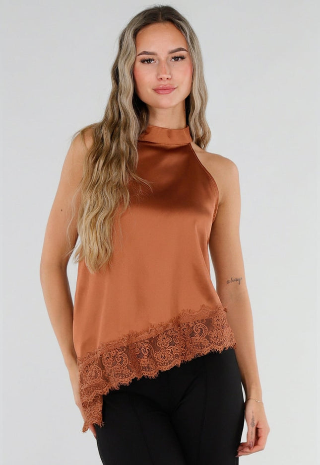 NEW211026 Bruine Halter Top met Asymmetrische Zoom