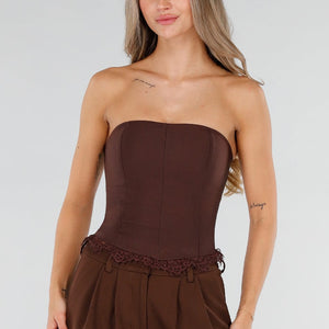 NEW211026 Bruine Strapless Korsettop met Kant