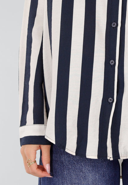 NEW211026 Donkerblauw Ecru Gestreepte Blouse met Knopen