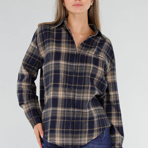NEW211026 Donkerblauwe Geruite Blouse met Borduursels