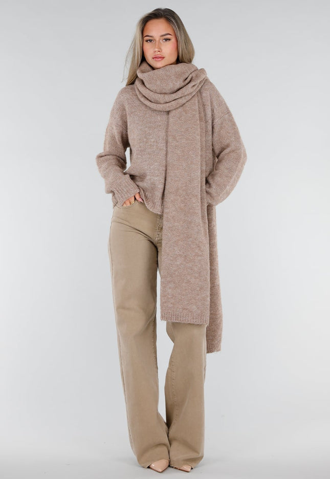 NEW211026 Taupe Gebreide Wollen Trui met Bijpassende Sjaal