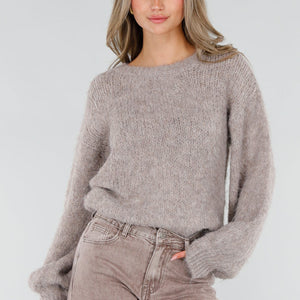 NEW211026 Taupe Wollen Gebreide Trui met Lange Mouwen