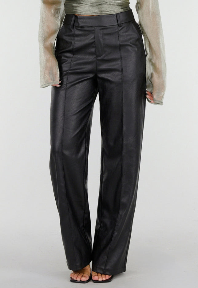 NEW211026 Zwarte Lederlook Straight Leg Broek