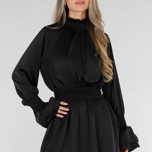 NEW211026 Zwarte Mini Jurk met Smock Taille