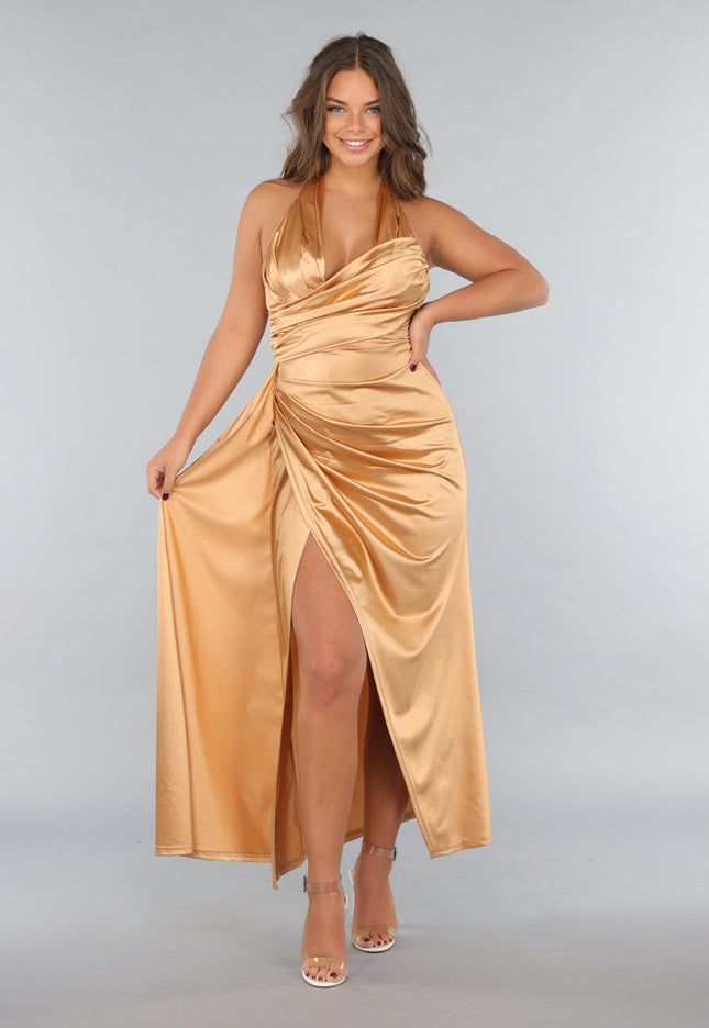 OP=OP.38.NL Gouden Geplooide Satijnen Halter Galajurk met Split