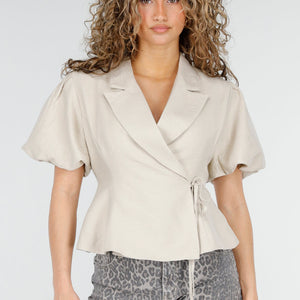 NEW220426 Beige Wikkelblazer met Korte Mouwen