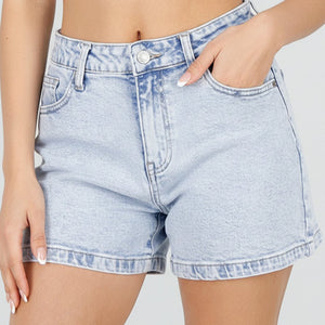 NEW220426 Lichtblauwe Denim Shorts met Stretch