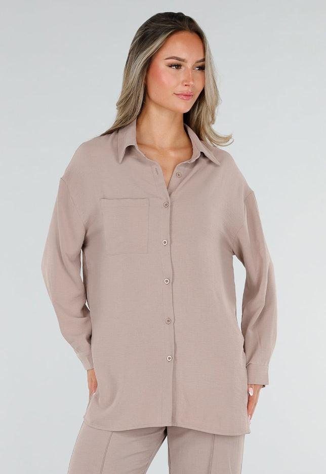 NEW220726 Beige Blouse met Kraag en Knoopsluiting