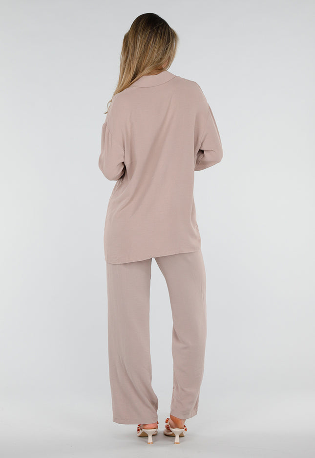 NEW220726 Beige Blouse met Kraag en Knoopsluiting