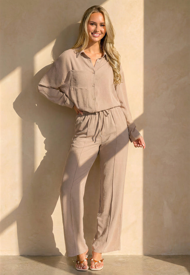 NEW220726 Beige Blouse met Kraag en Knoopsluiting