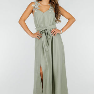 NEW220726 Lichtgroene Maxi Jurk met Kant