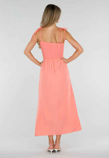 NEW220726 Zalmroze Maxi Jurk met Smock en Strikbandjes