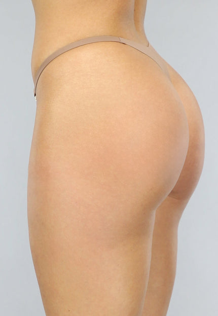 NEW2211 Bruine Naadloze String met Hart Details