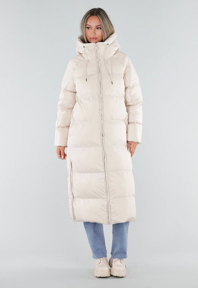 NEW230926 Beige Lange Puffer Winterjas met Capuchon