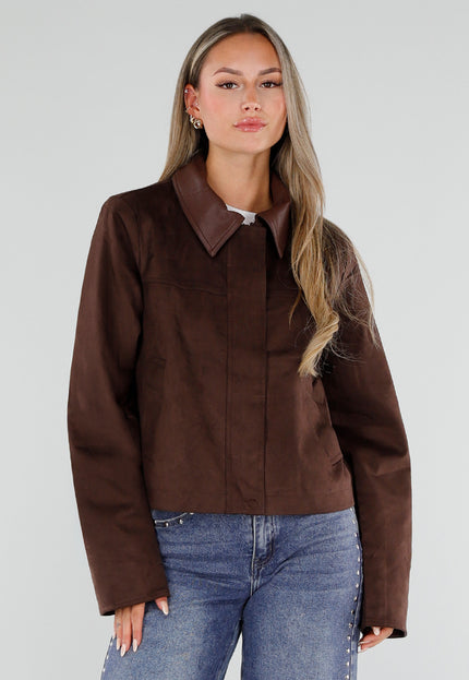 NEW230926 Bruin Kort Suèdelook Jasje met Kraag