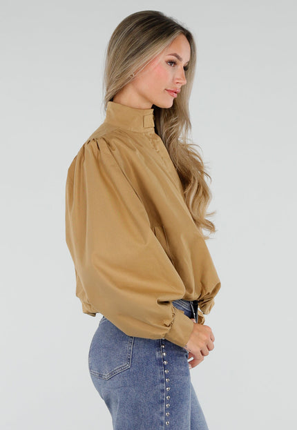 NEW230926 Camel Korte Jas met Hoge Kraag