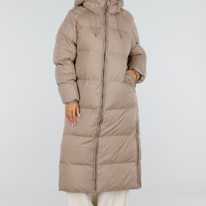 NEW230926 Taupe Lange Gewatteerde Puffer Winterjas
