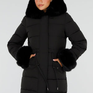 NEW230926 Zwarte Lange Winterjas met Bontdetails