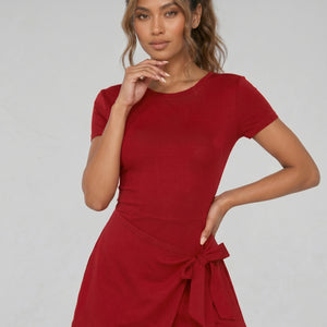 NEW240626 Bordeaux Rood Mini Jurkje met Stretch en Short