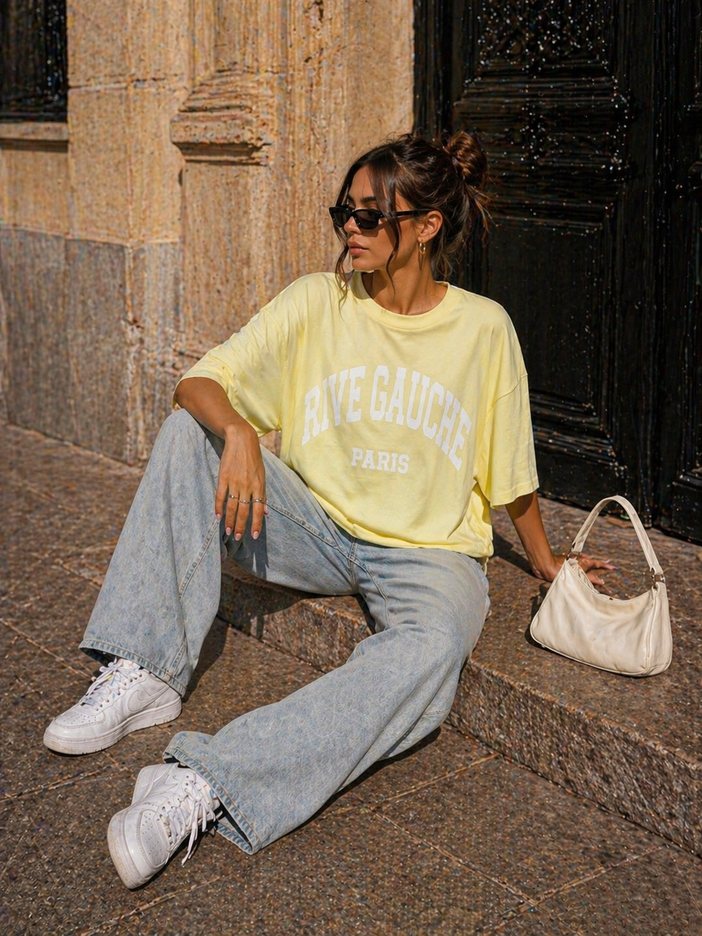 NEW240626 Lichtgeel Oversized T-Shirt met Tekstprint