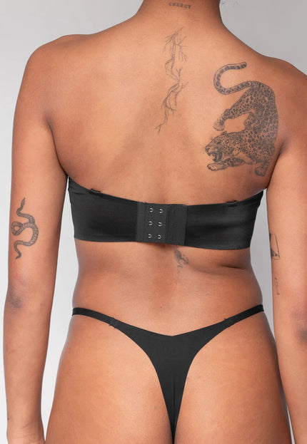 NEW2407 Zwarte Naadloze Push Up Bh Zonder Beugels