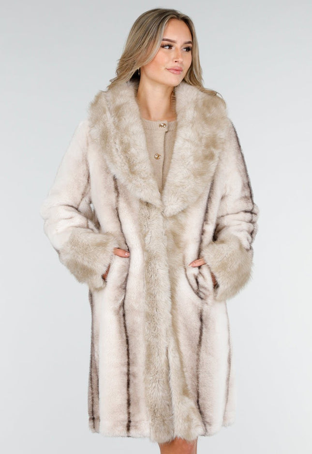 WINTER Beige Bontjas met Revers