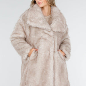 NEW240925 Beige Faux Fur Jas