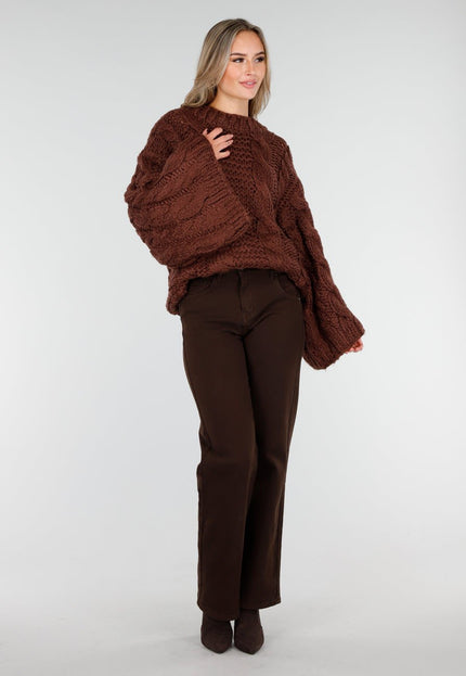 NEW240925 Bruine Trui met Kabelpatroon