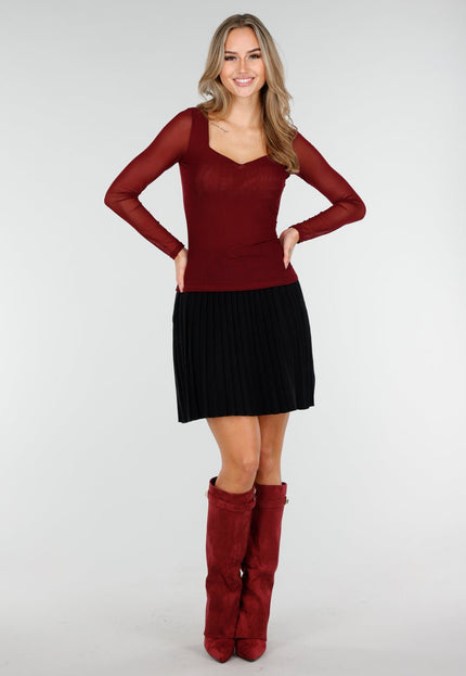 NEW240925 Mesh Stretch Top Bordeaux