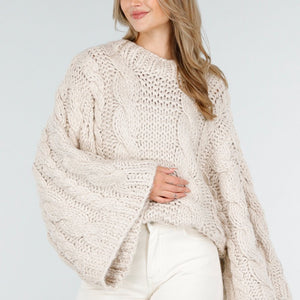 NEW240925 Oversized Kabeltrui Beige