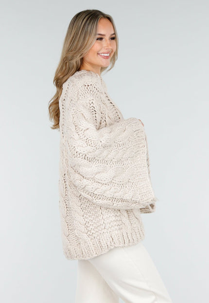 NEW240925 Oversized Kabeltrui Beige