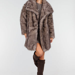 WINTER Taupe Bontjas met Kraag