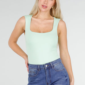 NEW250226 Mintgroene Body met Vierkante Hals