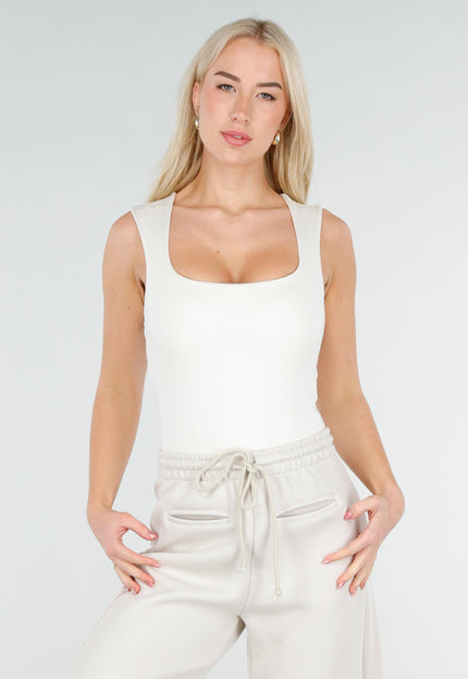 NEW250226 Off White Body met Vierkante Hals