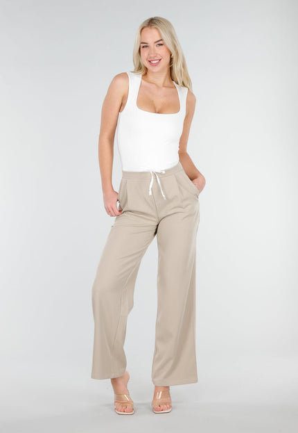 NEW250226 Witte Body met Vierkante Hals