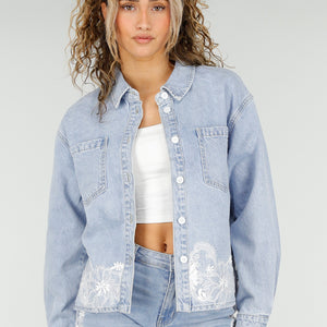 NEW250326 Lichtblauwe Denim Blouse met Kant