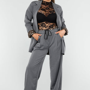 NEW260325 Blazerpak met Luipaard Details